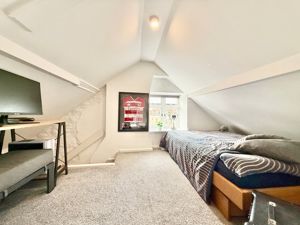 Photo 7- click for photo gallery